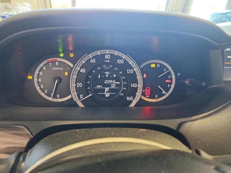2017 HONDA ACCORD EX 9