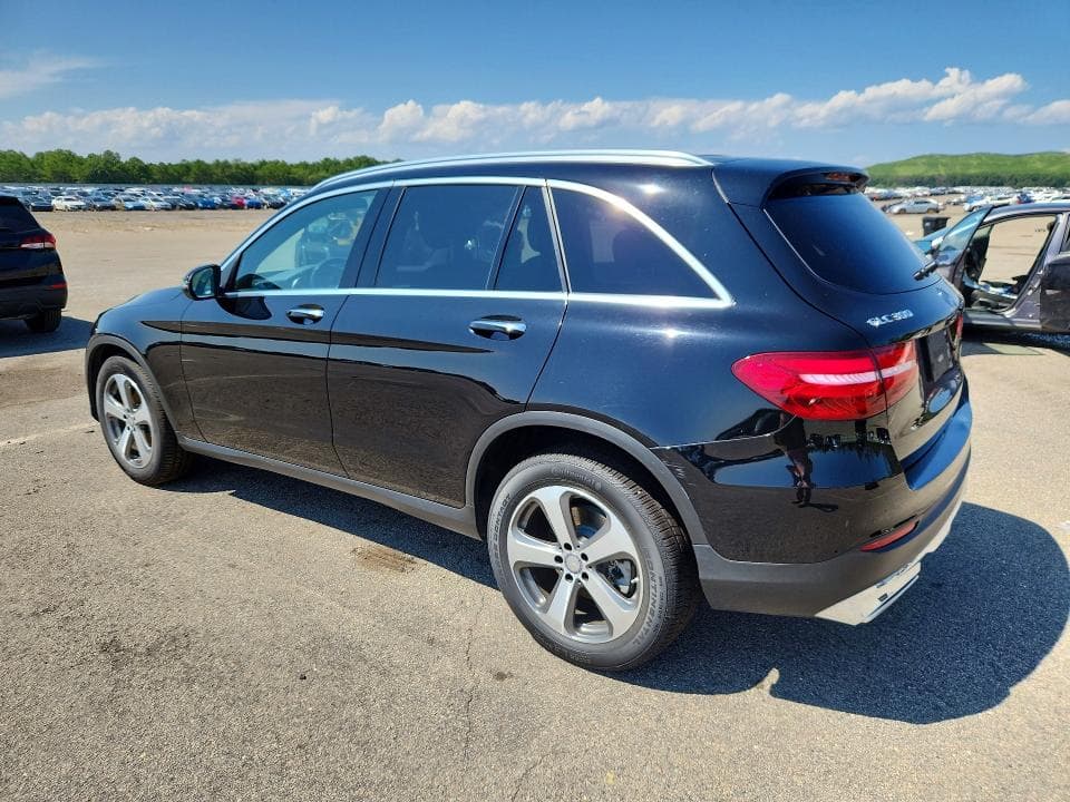 2017 MERCEDES-BENZ GLC 300 4MATIC 2