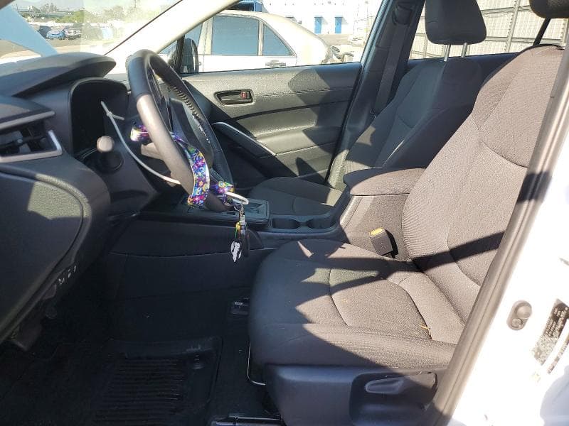 2026 TOYOTA COROLLA CROSS LE 7