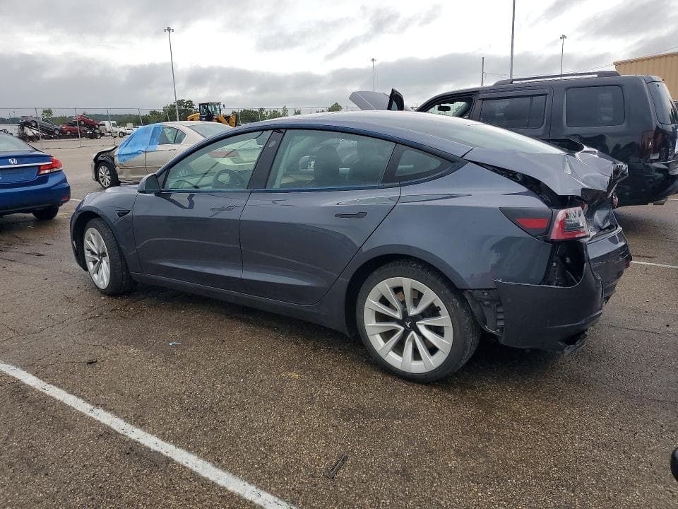2022 TESLA MODEL 3 2