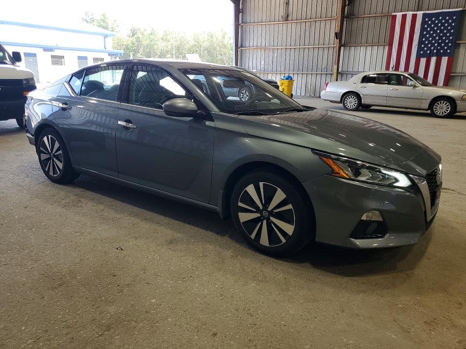 2019 NISSAN ALTIMA SL 4
