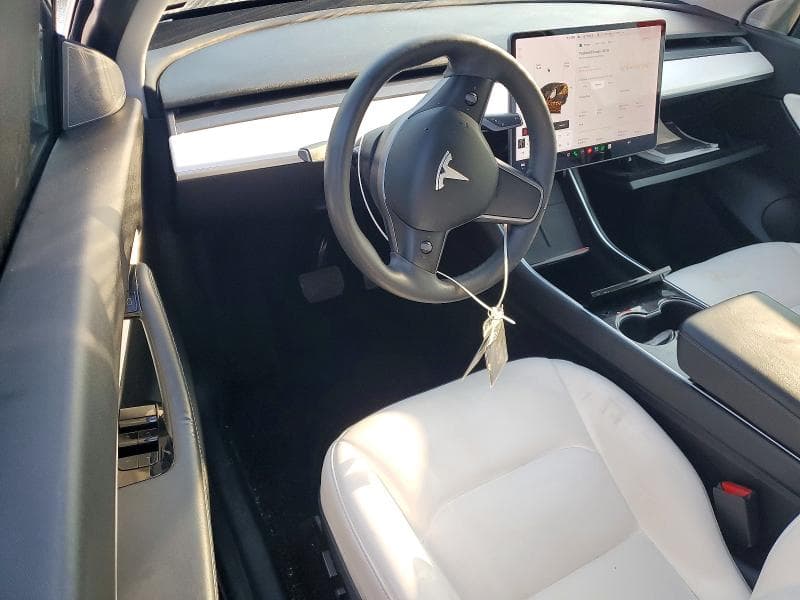 2021 TESLA MODEL Y 8