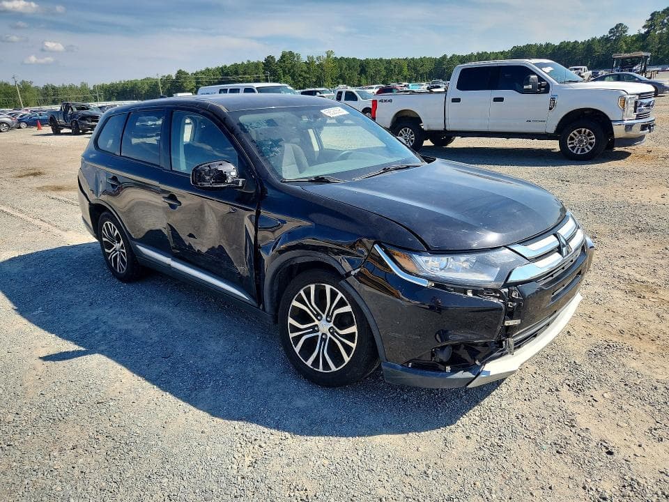 2018 MITSUBISHI OUTLANDER SE 4