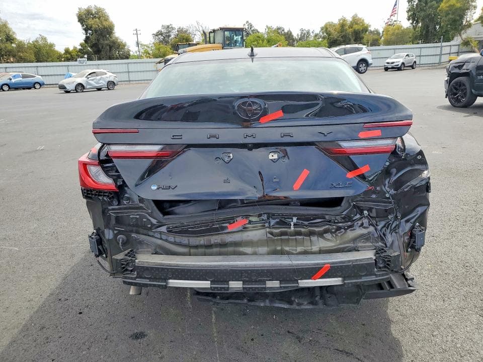 2026 TOYOTA CAMRY XLE 6