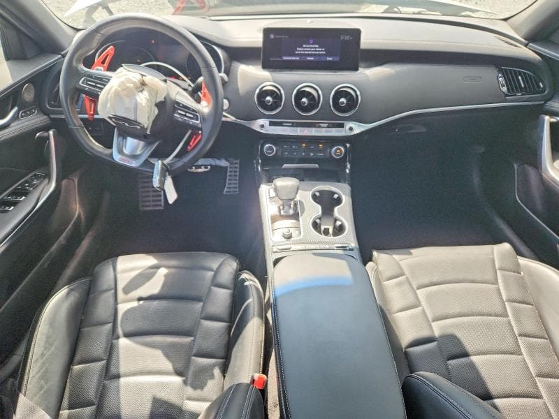 2022 KIA STINGER GT2 8