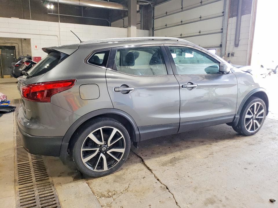 2017 NISSAN ROGUE SPORT SL 3
