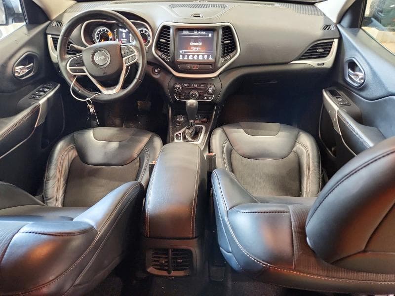 2018 JEEP CHEROKEE LATITUDE PLUS 8