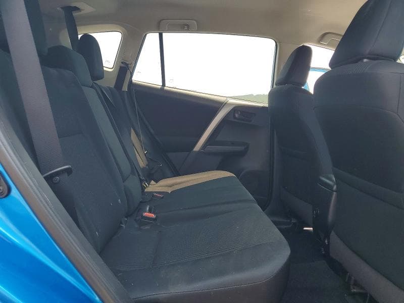 2017 TOYOTA RAV4 LE 11