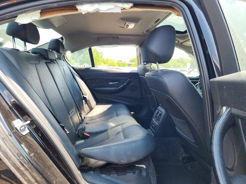 2018 BMW 320 XI 10