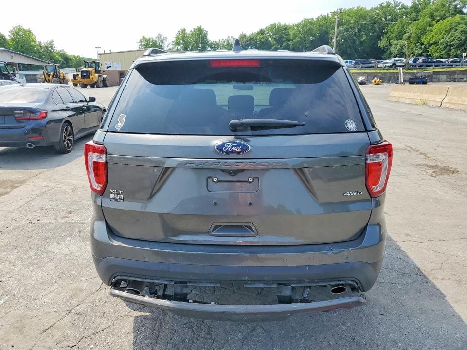 2017 FORD EXPLORER XLT 6