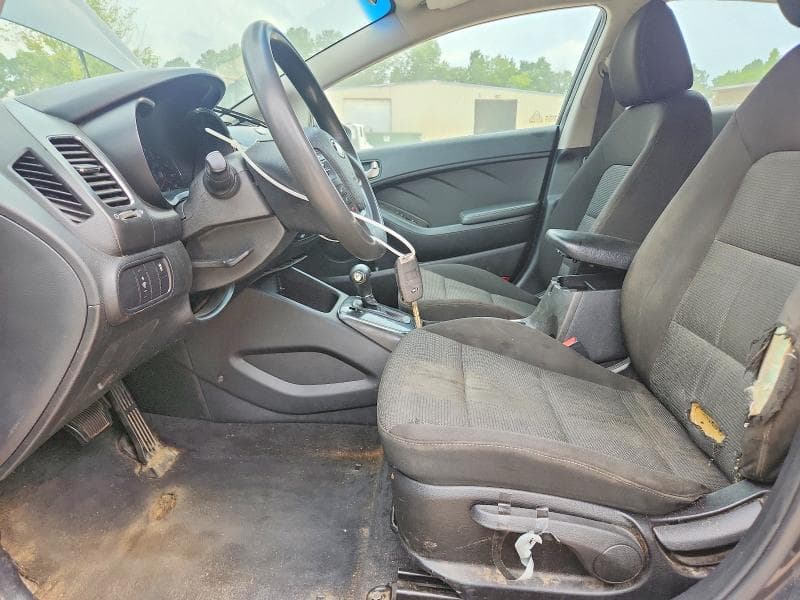 2017 KIA FORTE LX 7