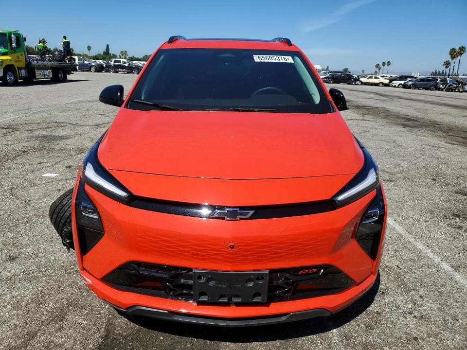 2027 CHEVROLET BOLT RS 5