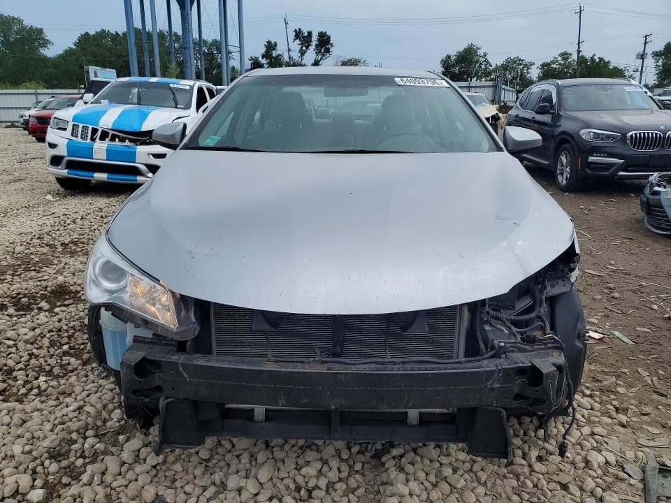 2017 TOYOTA CAMRY LE 5