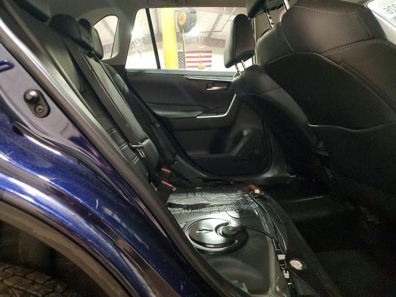 2019 TOYOTA RAV4 XLE PREMIUM 11