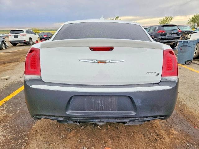 2019 CHRYSLER 300 S 6