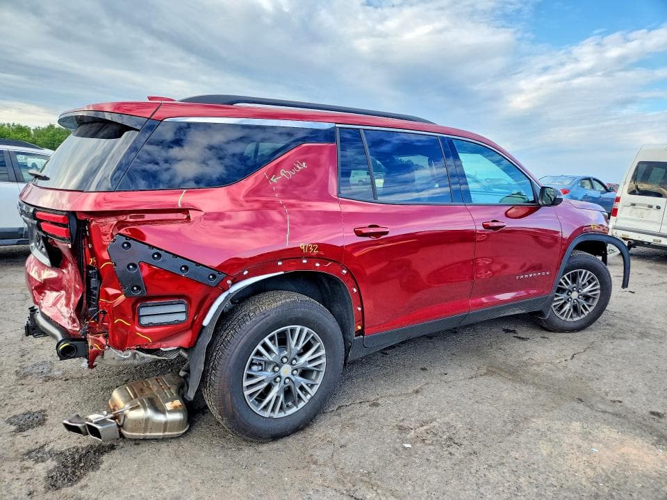 2025 CHEVROLET TRAVERSE LT 3