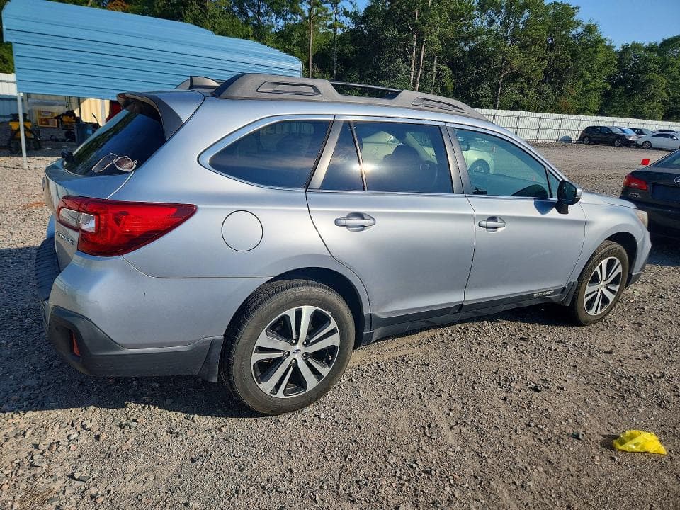 2019 SUBARU OUTBACK 3