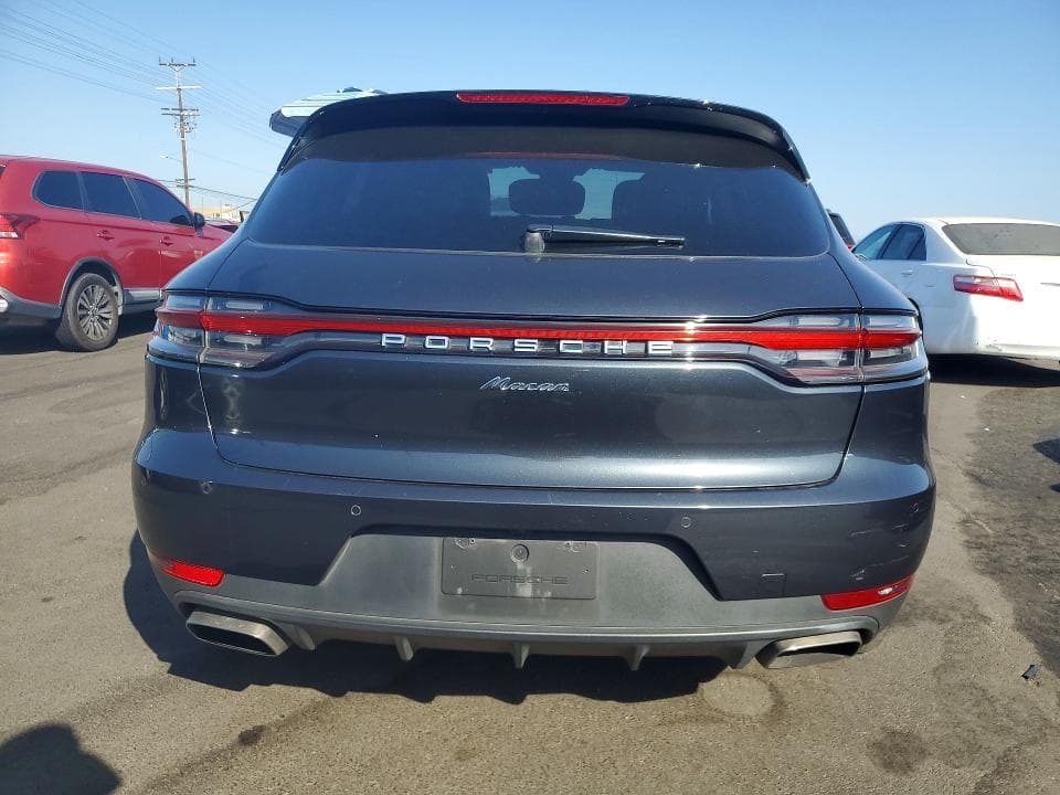 2020 PORSCHE MACAN 6