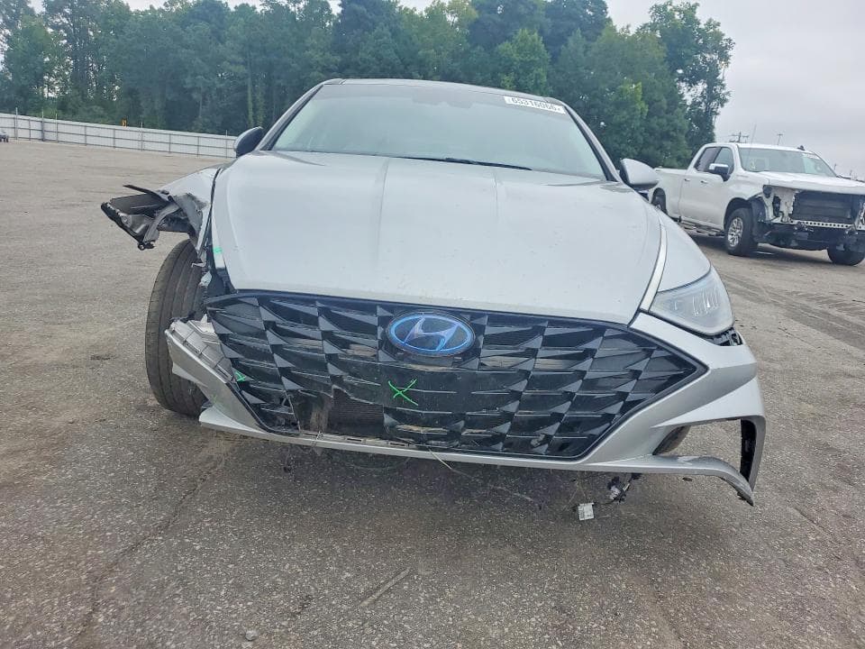 2020 HYUNDAI SONATA SEL 5