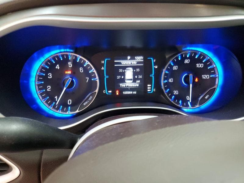 2017 CHRYSLER PACIFICA TOURING 9