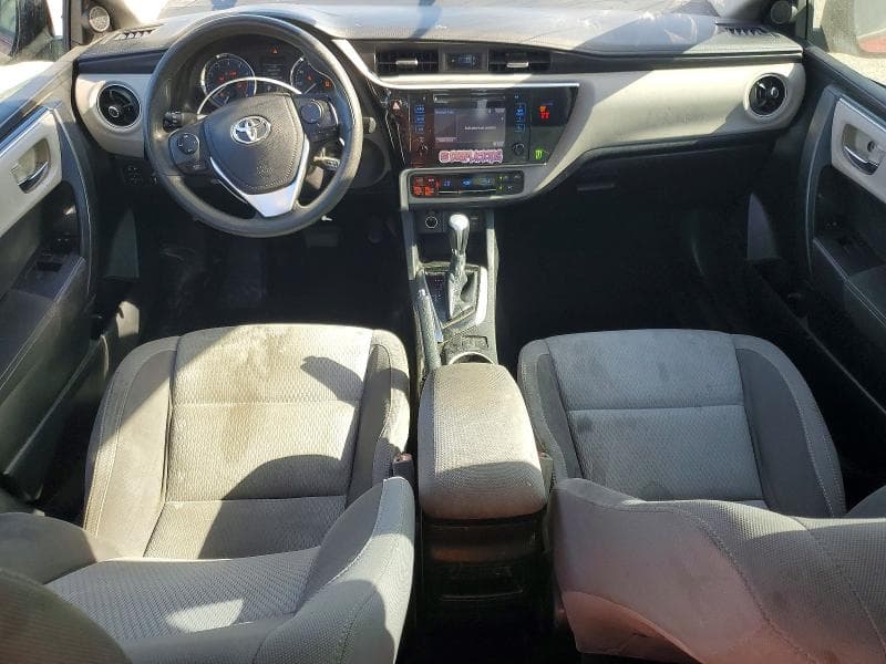2019 TOYOTA COROLLA LE 8