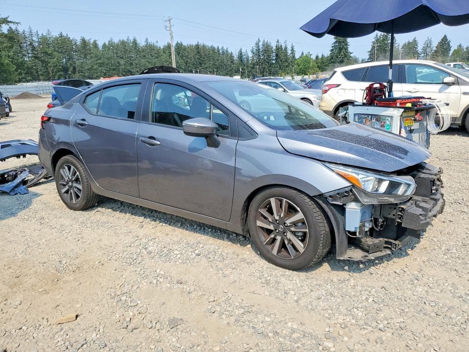 2021 NISSAN VERSA SV 4