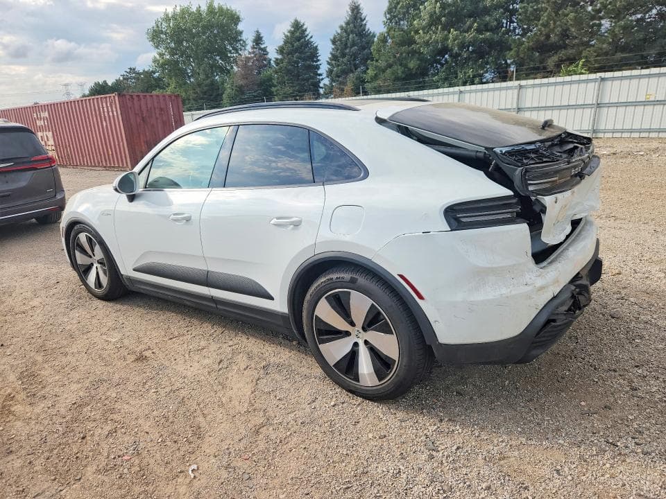 2025 PORSCHE MACAN 4 2