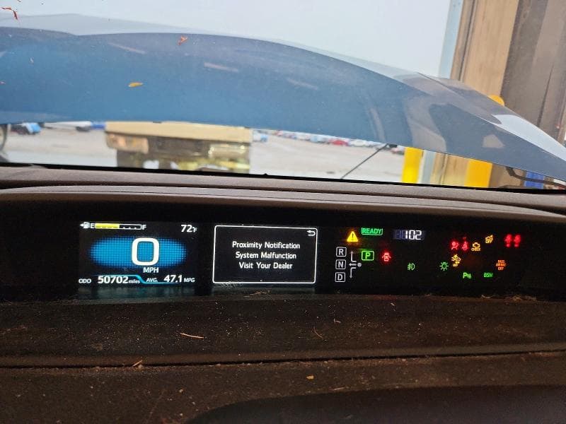 2022 TOYOTA PRIUS LIMITED 9