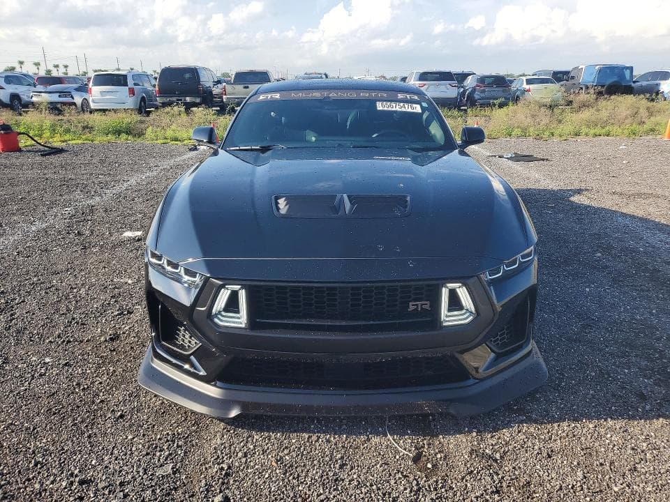 2024 FORD MUSTANG GT 5