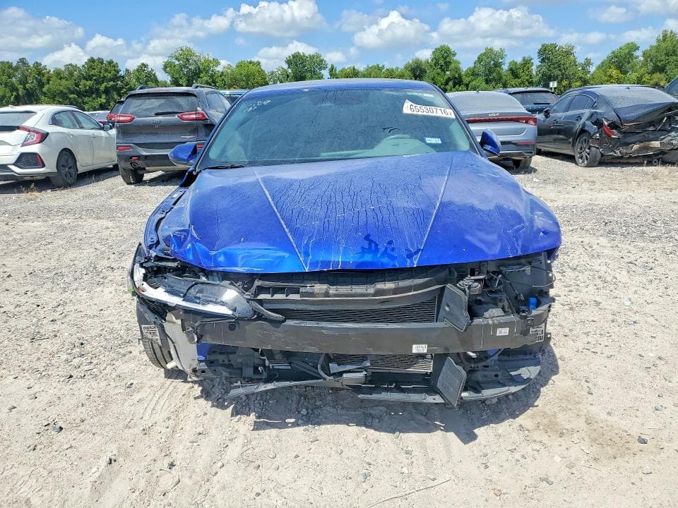 2024 HYUNDAI ELANTRA SEL 5