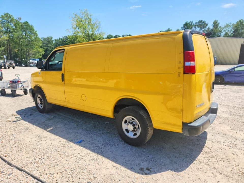 2019 CHEVROLET EXPRESS G2500 2