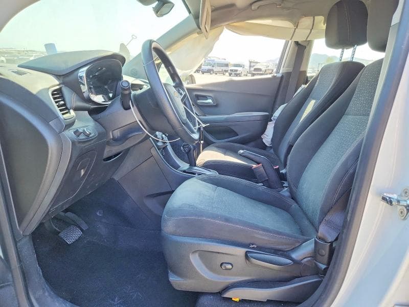 2019 CHEVROLET TRAX LS 7