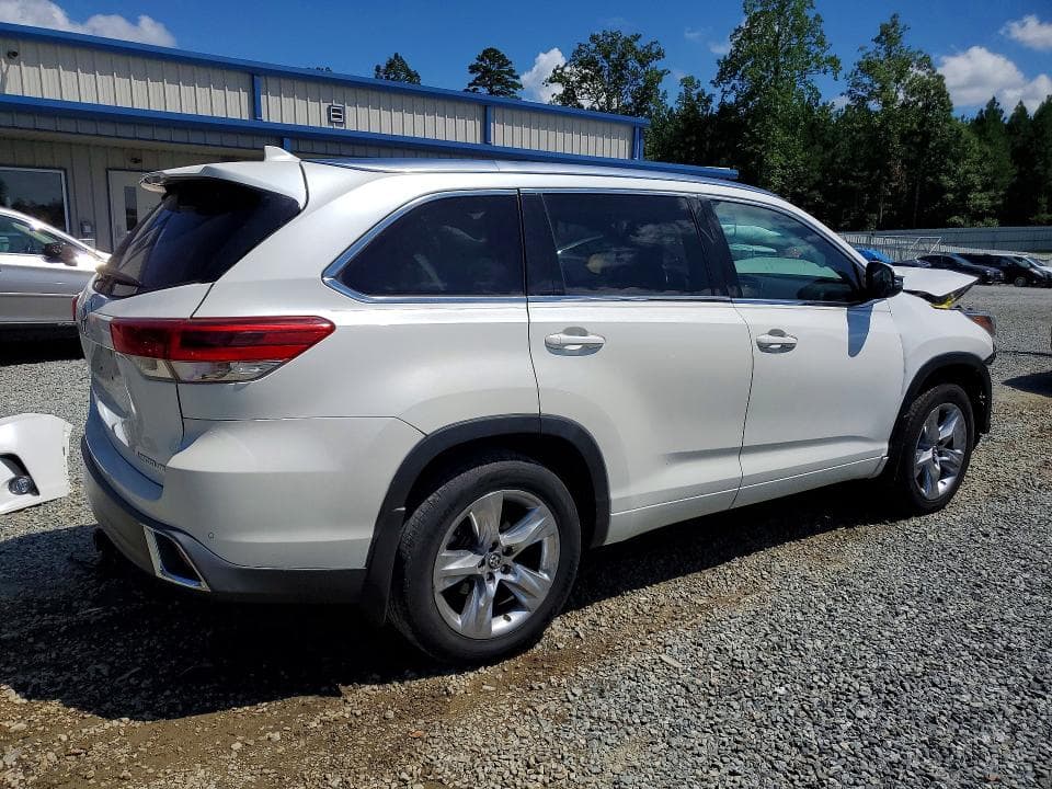 2017 TOYOTA HIGHLANDER LIMITED 3