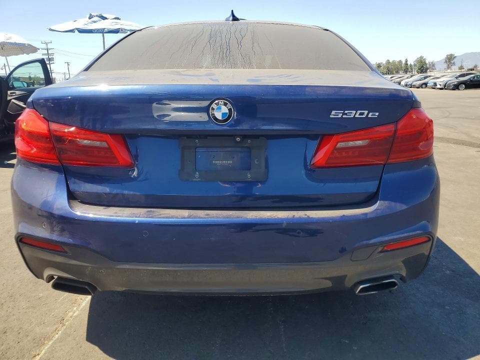 2020 BMW 530E 6