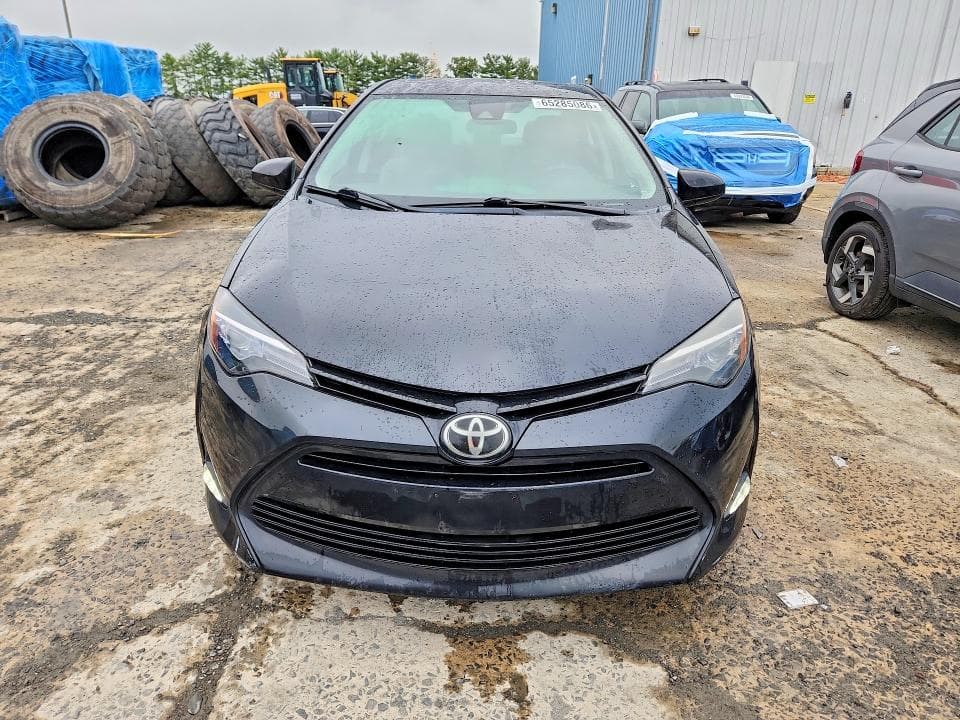 2017 TOYOTA COROLLA LE 5