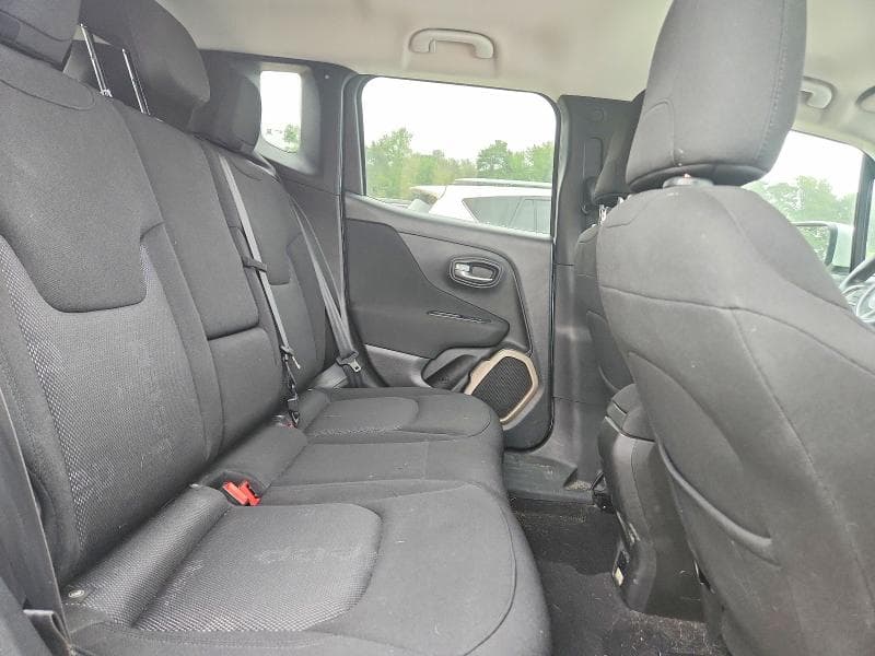 2017 JEEP RENEGADE LATITUDE 11