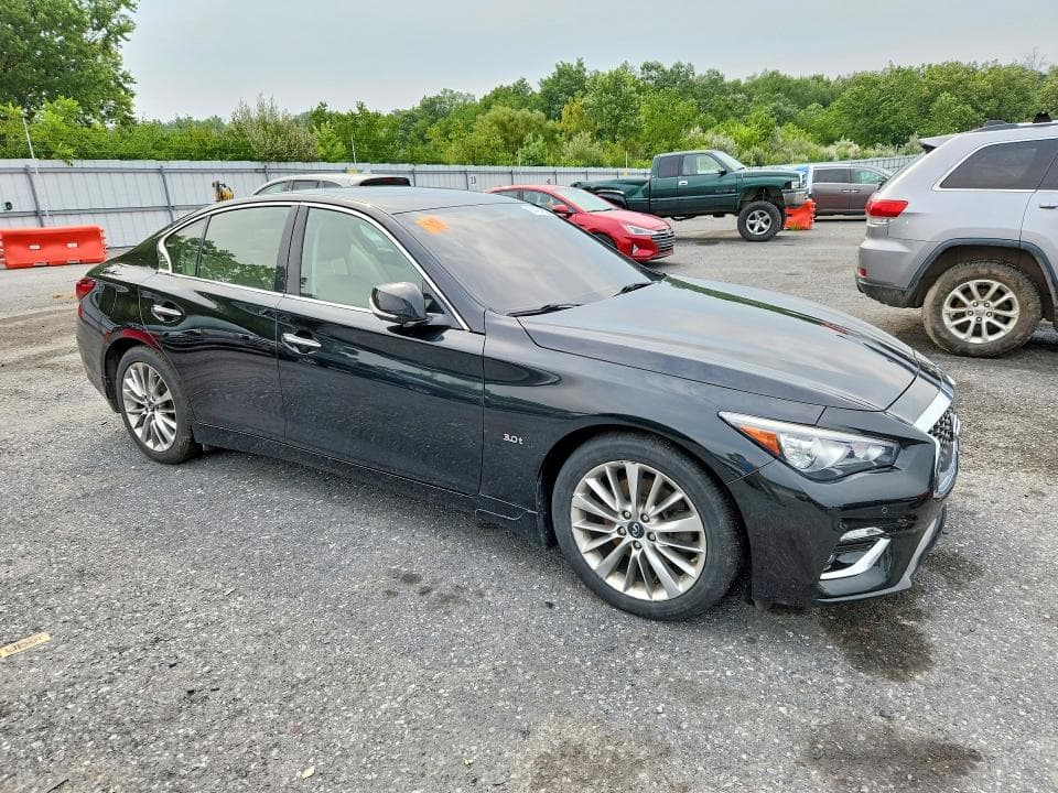 2018 INFINITI Q50 3.0T LUXE 4