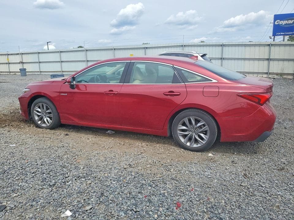2019 TOYOTA AVALON HYBRID XLE 2