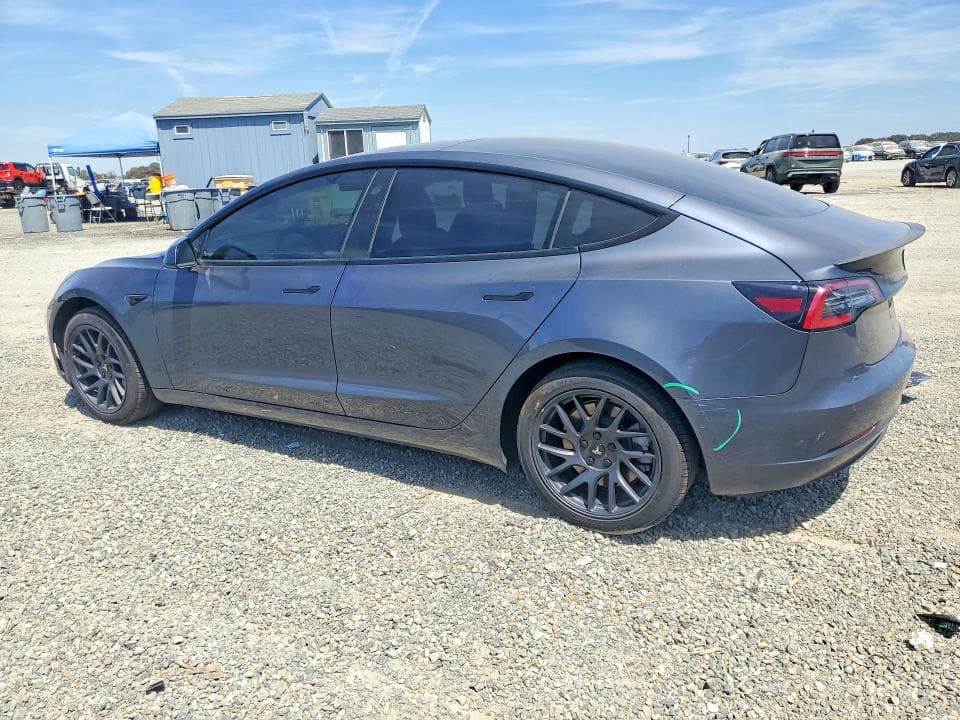2022 TESLA MODEL 3 2