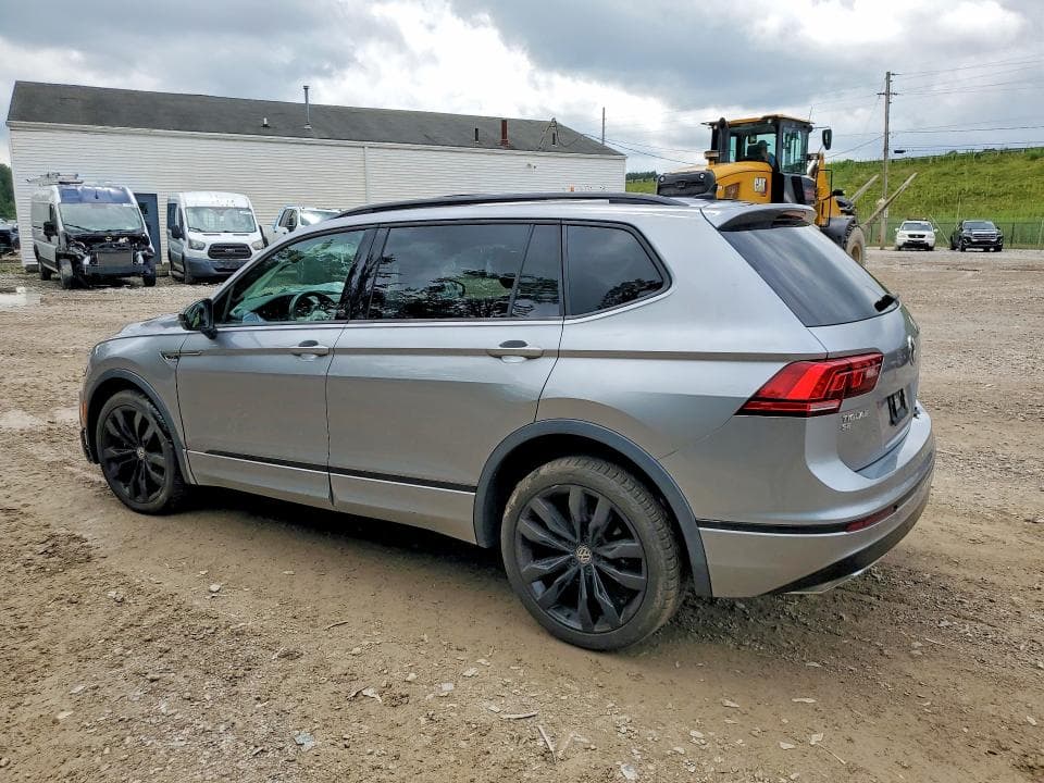 2021 VOLKSWAGEN TIGUAN SE 2