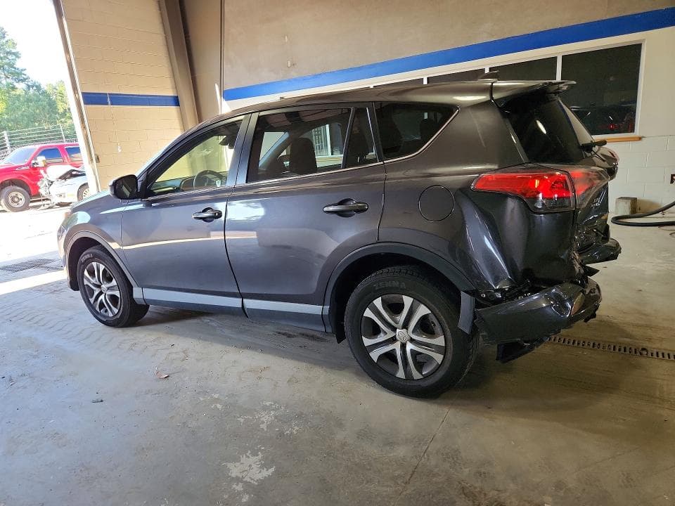 2018 TOYOTA RAV4 LE 2