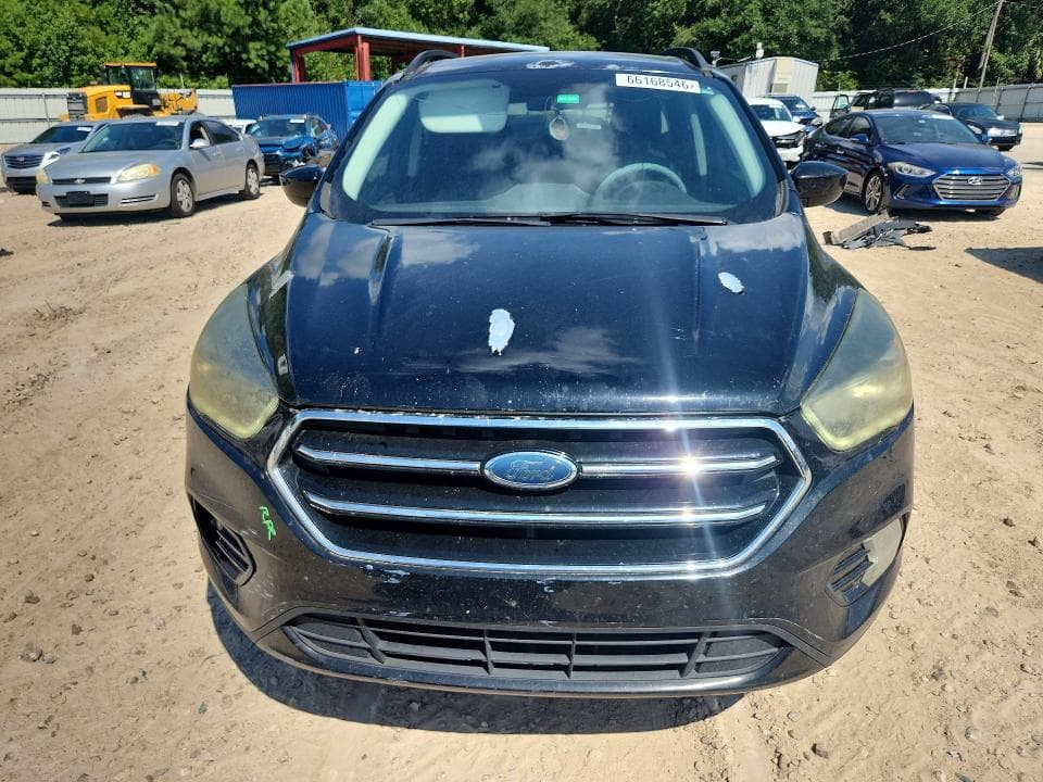 2017 FORD ESCAPE SE 5