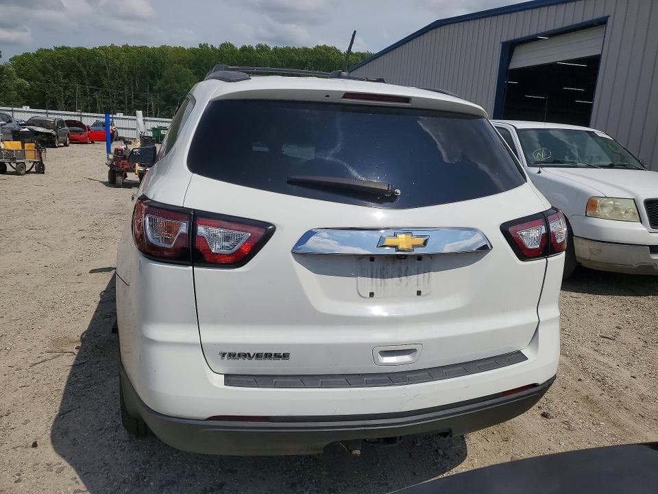 2017 CHEVROLET TRAVERSE LS 6