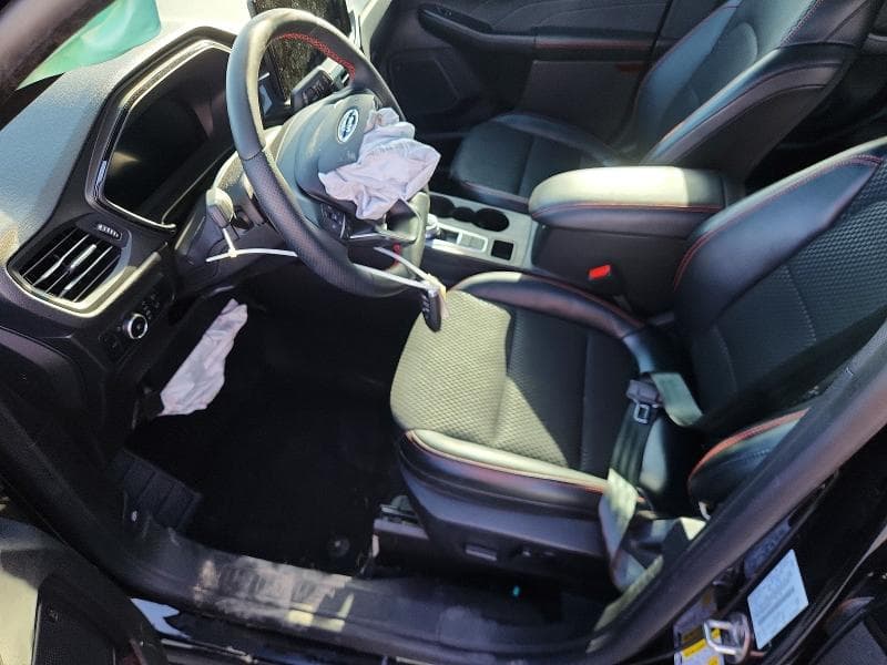 2024 FORD ESCAPE ST LINE SELECT 7