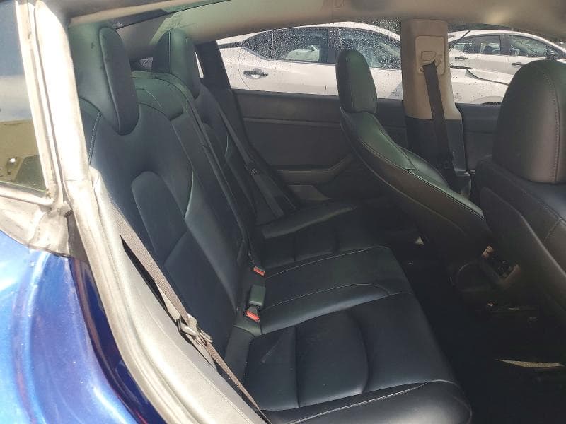 2022 TESLA MODEL 3 10