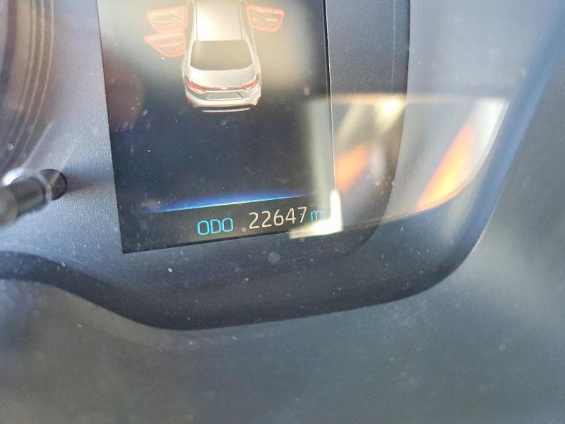 2020 TOYOTA COROLLA LE 9