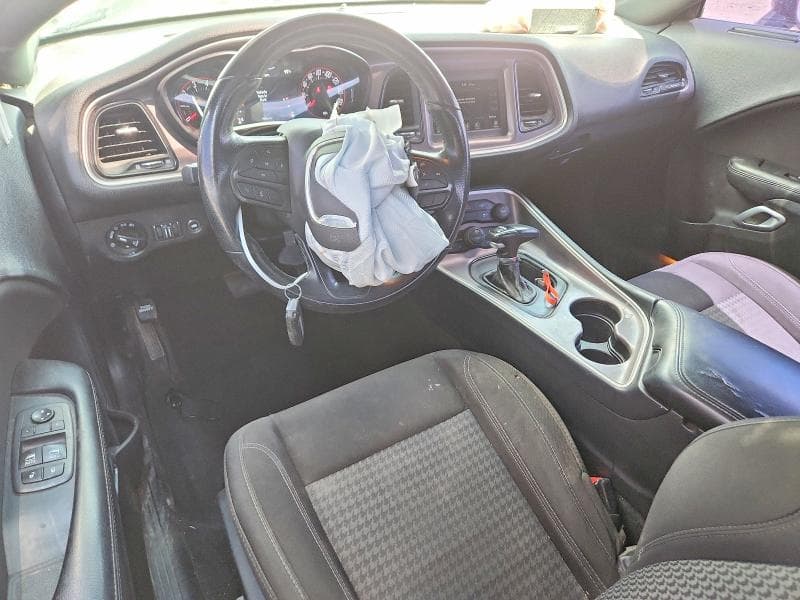 2021 DODGE CHALLENGER SXT 8