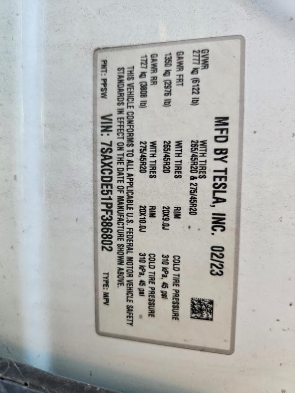 2023 TESLA MODEL X 12