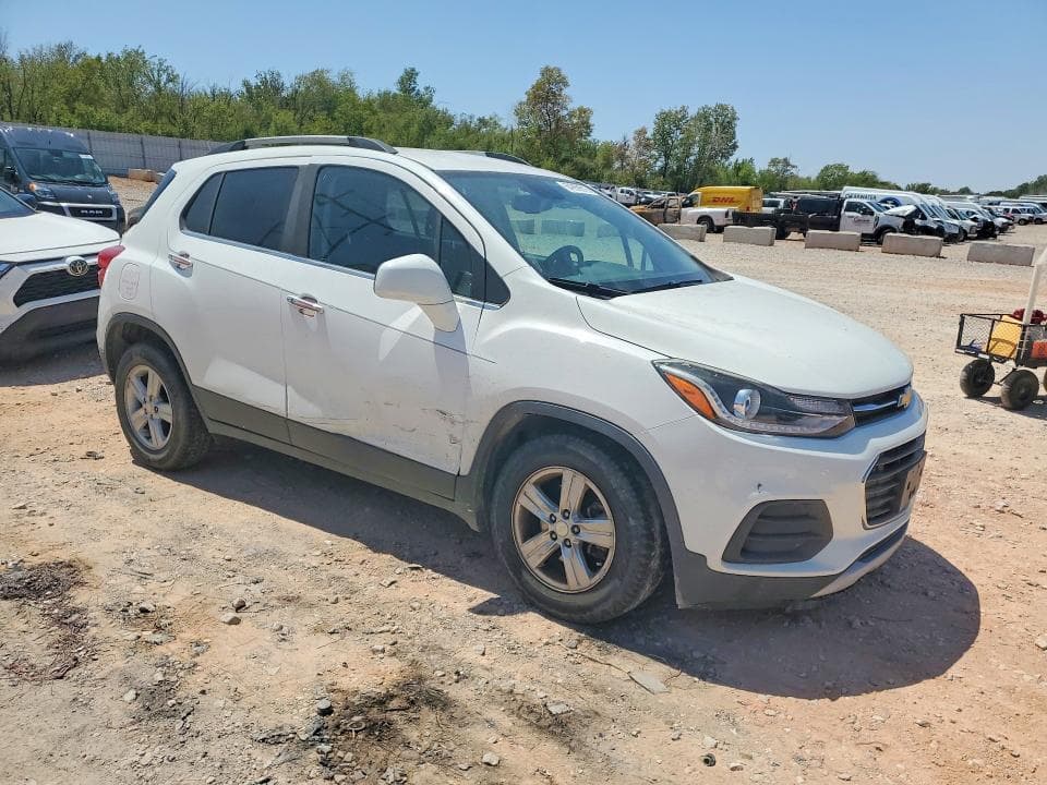 2018 CHEVROLET TRAX 1LT 4
