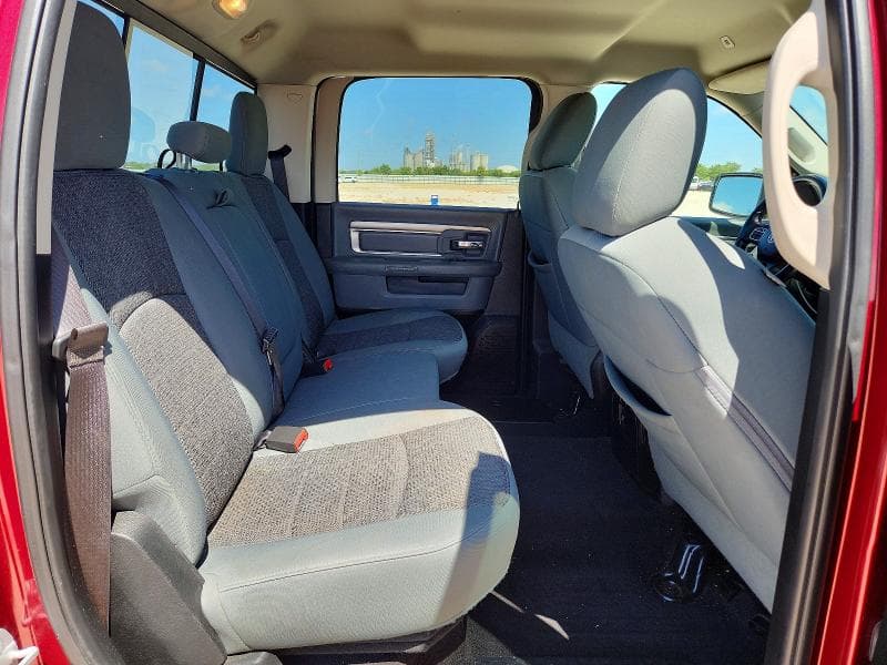 2017 RAM 1500 SLT 10